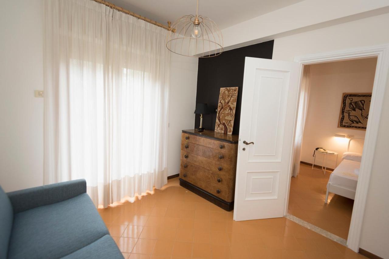 Mami Sabaudia Hotel Eksteriør bilde